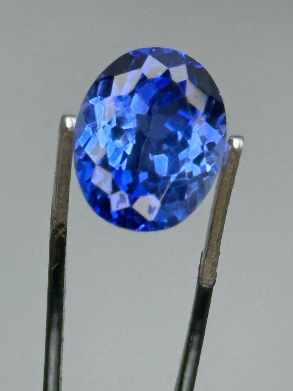 STUNNING! Certified Blue Sapphire